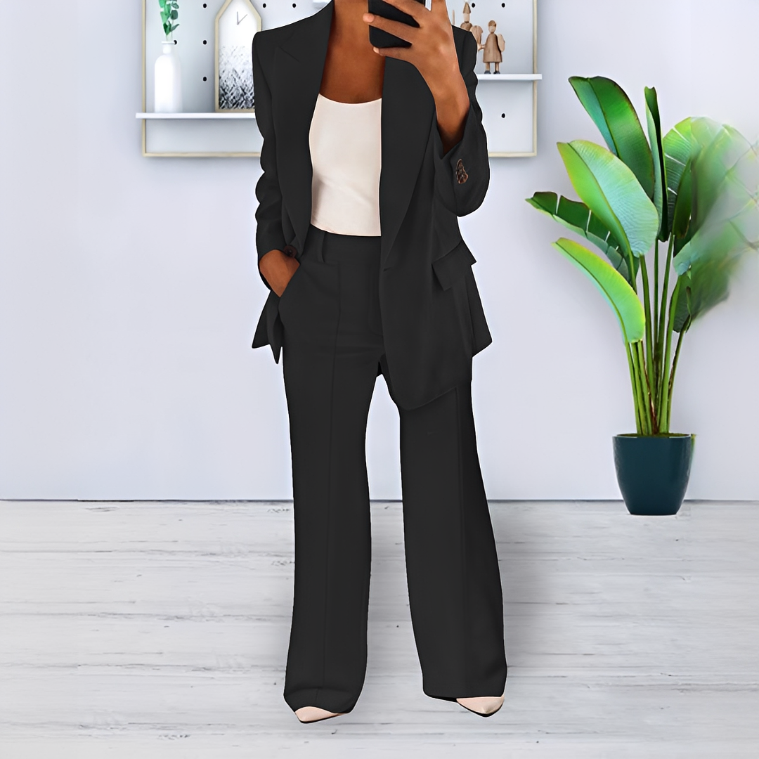 Merrah - Fashionable women's set