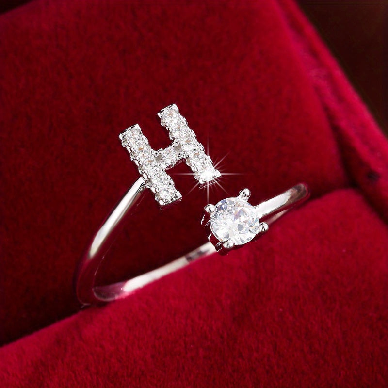 Nova – Modern open ring with initial