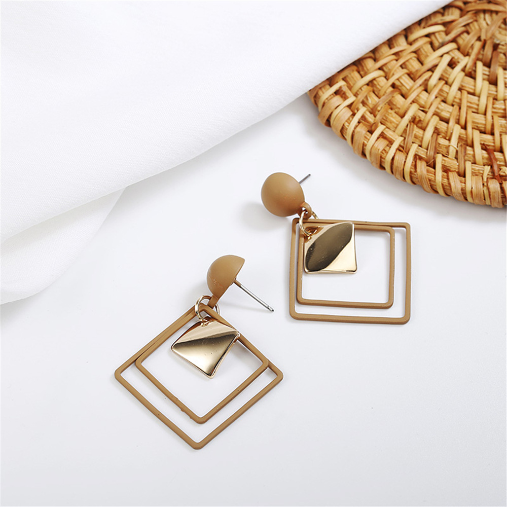 Geometric drop earrings - Square holed earrings