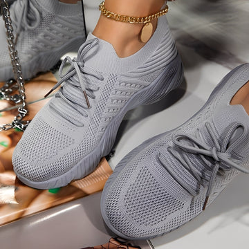 Axelle - Stylish and breathable sneakers