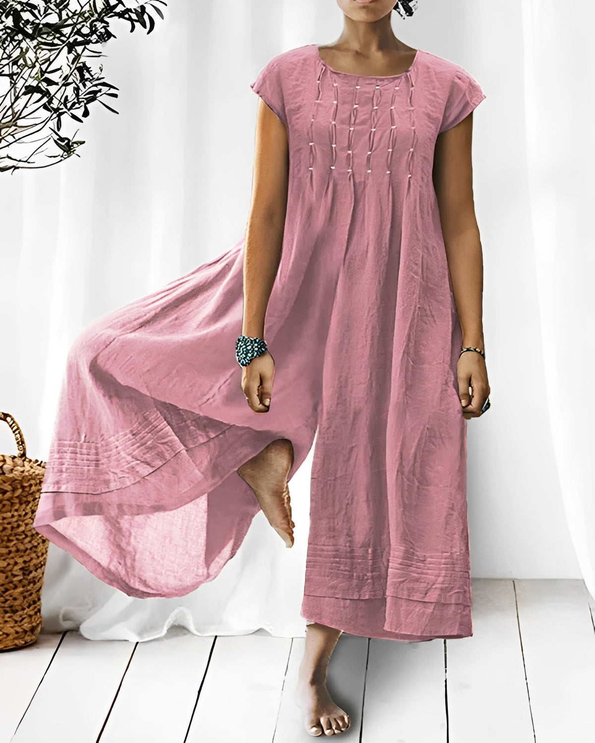 Claudia - Stylish short-sleeve jumpsuit for women