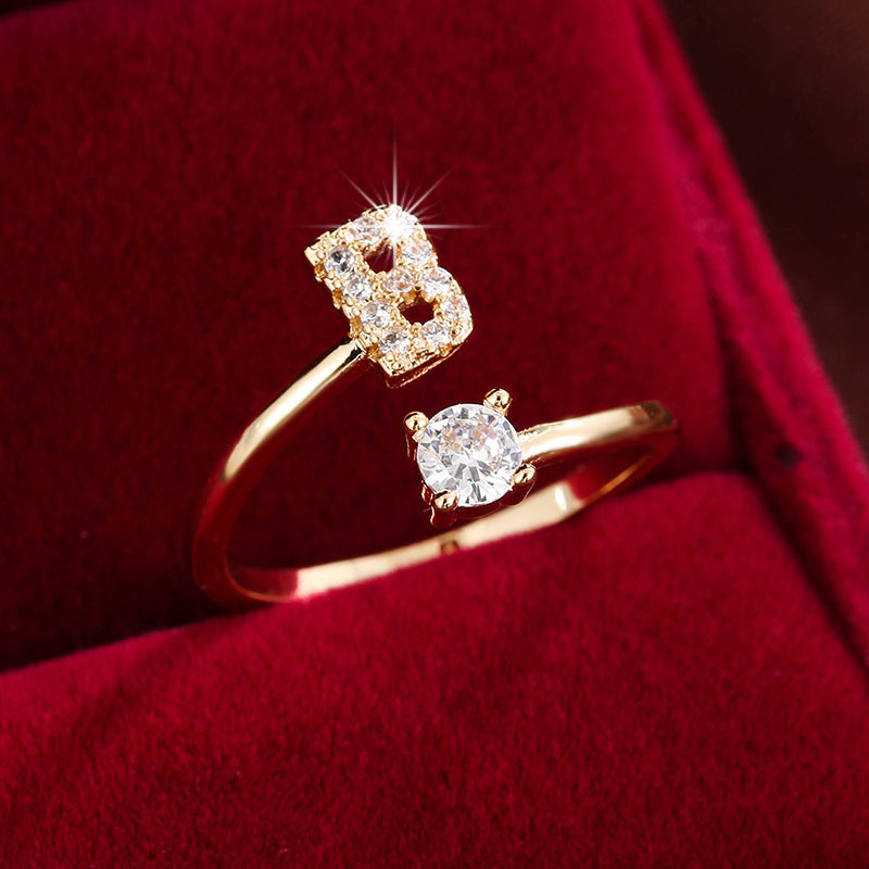 Nova – Modern open ring with initial