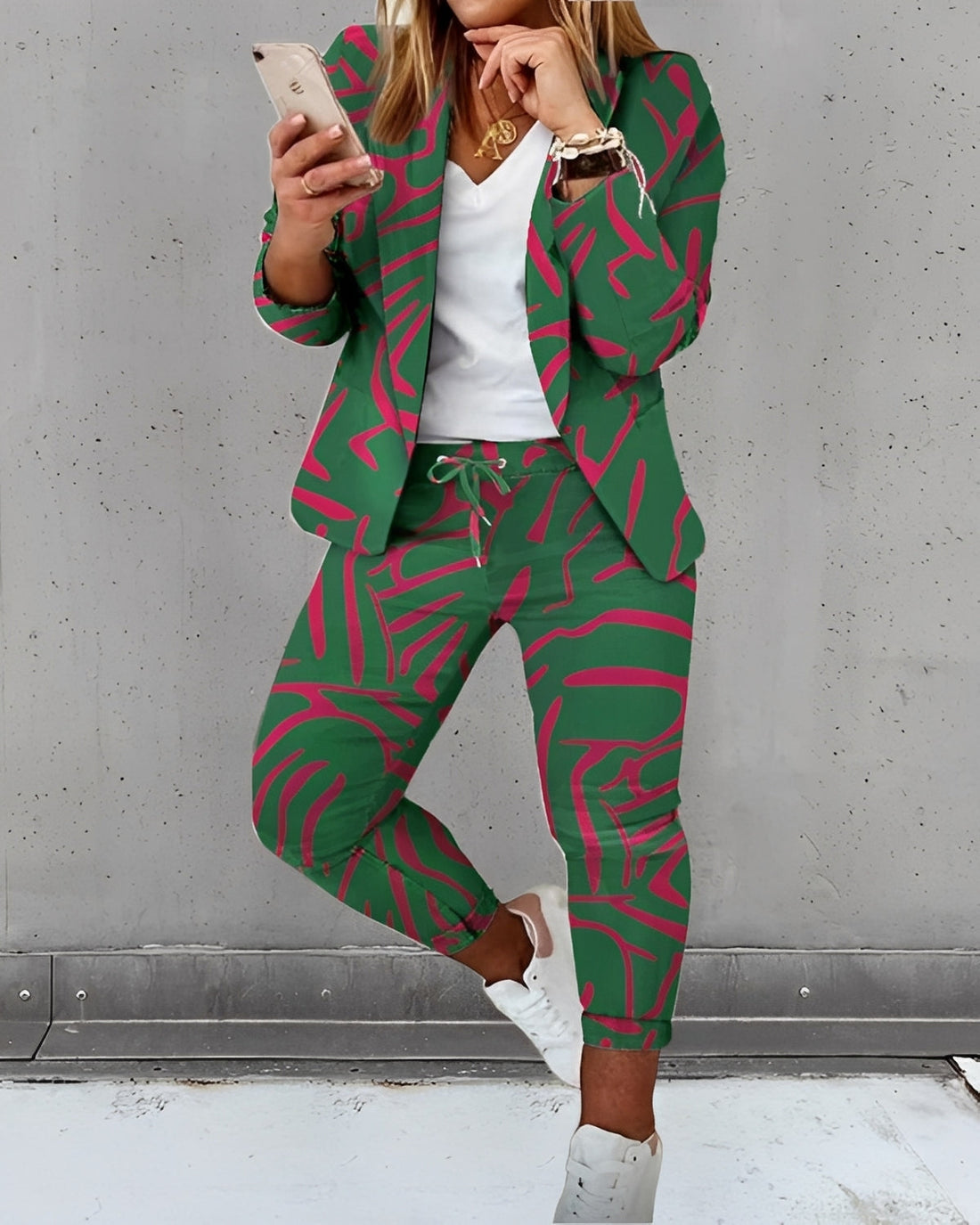 Addie - Stylish two-piece set for women