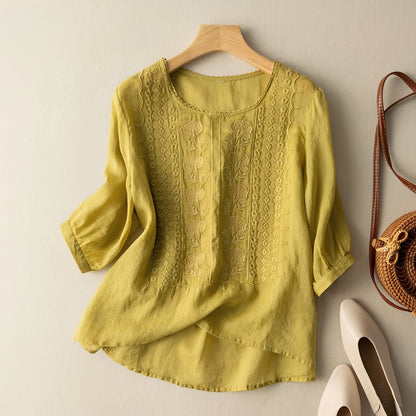 Gretchen - Stylish embroidered blouse with 3/4 sleeves for women