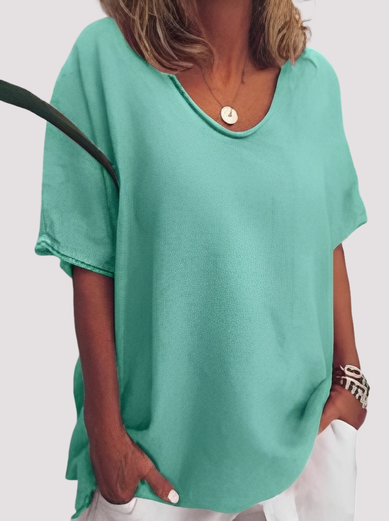 Joanne - Casual, Loose-Fitting Blouse for Women