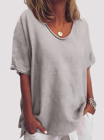 Joanne - Casual, Loose-Fitting Blouse for Women