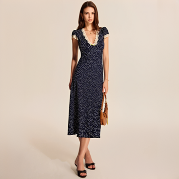 Janette - Chic Dress with Lace