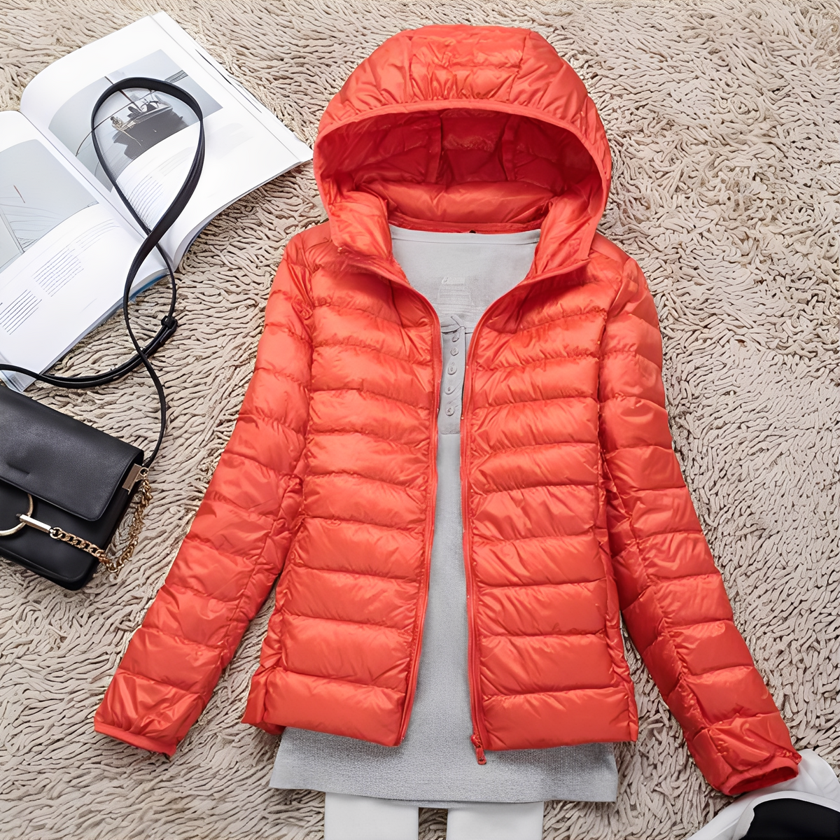 Lyndsay - Cozy and elegant jacket with hood