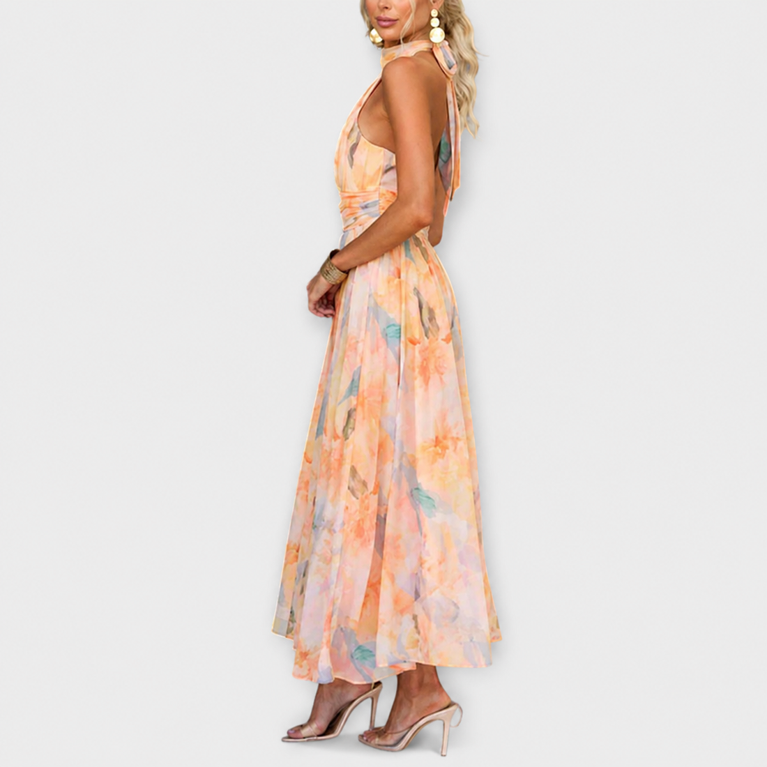 Elettra - Elegant and Flowing Backless Dress