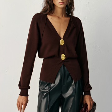 Kisha - Elegant V-Neck Sweater