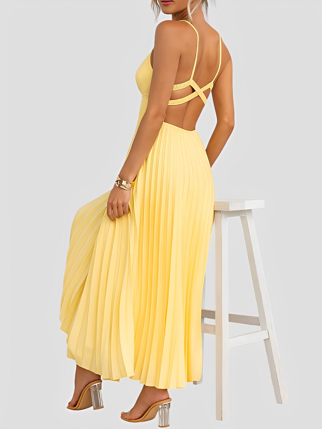 Anjanae - Chic Pleated V-Neck Dress