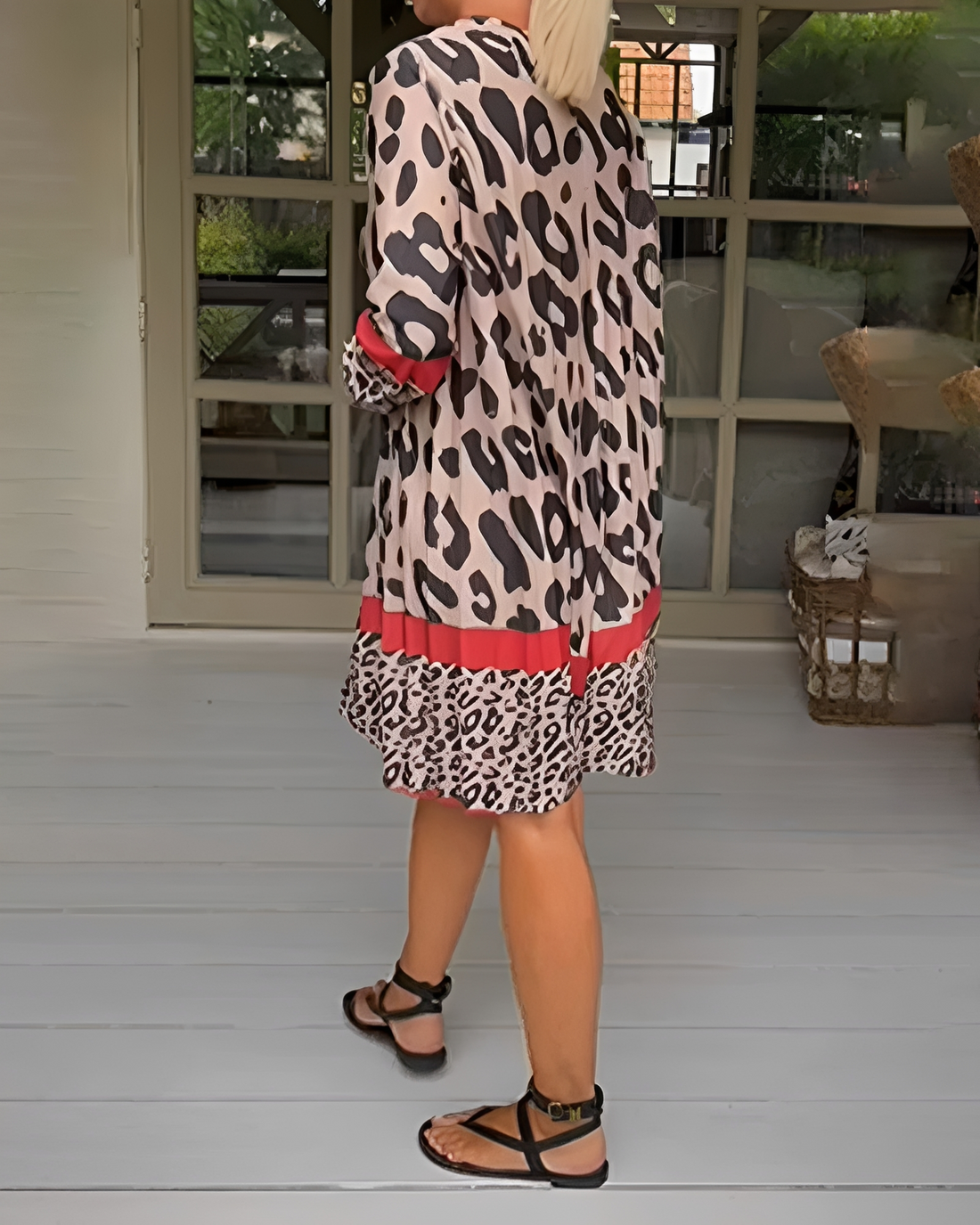 Marfie - Chic V-Neck Short Dress