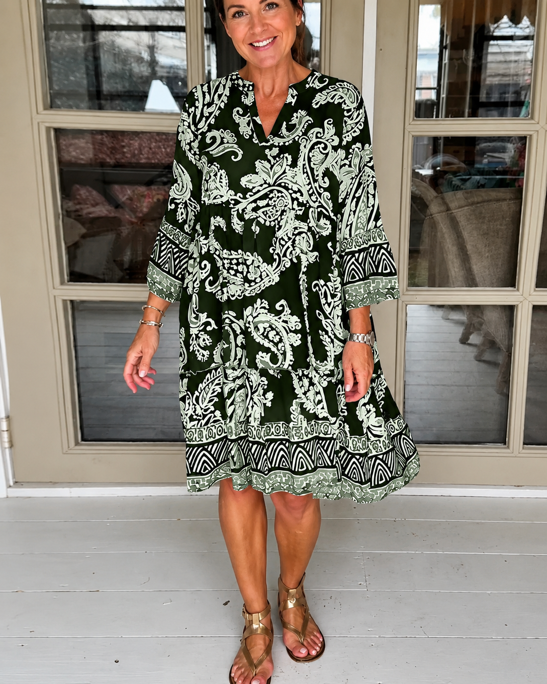 Mélanie - Elegant V-Neck Midi Dress