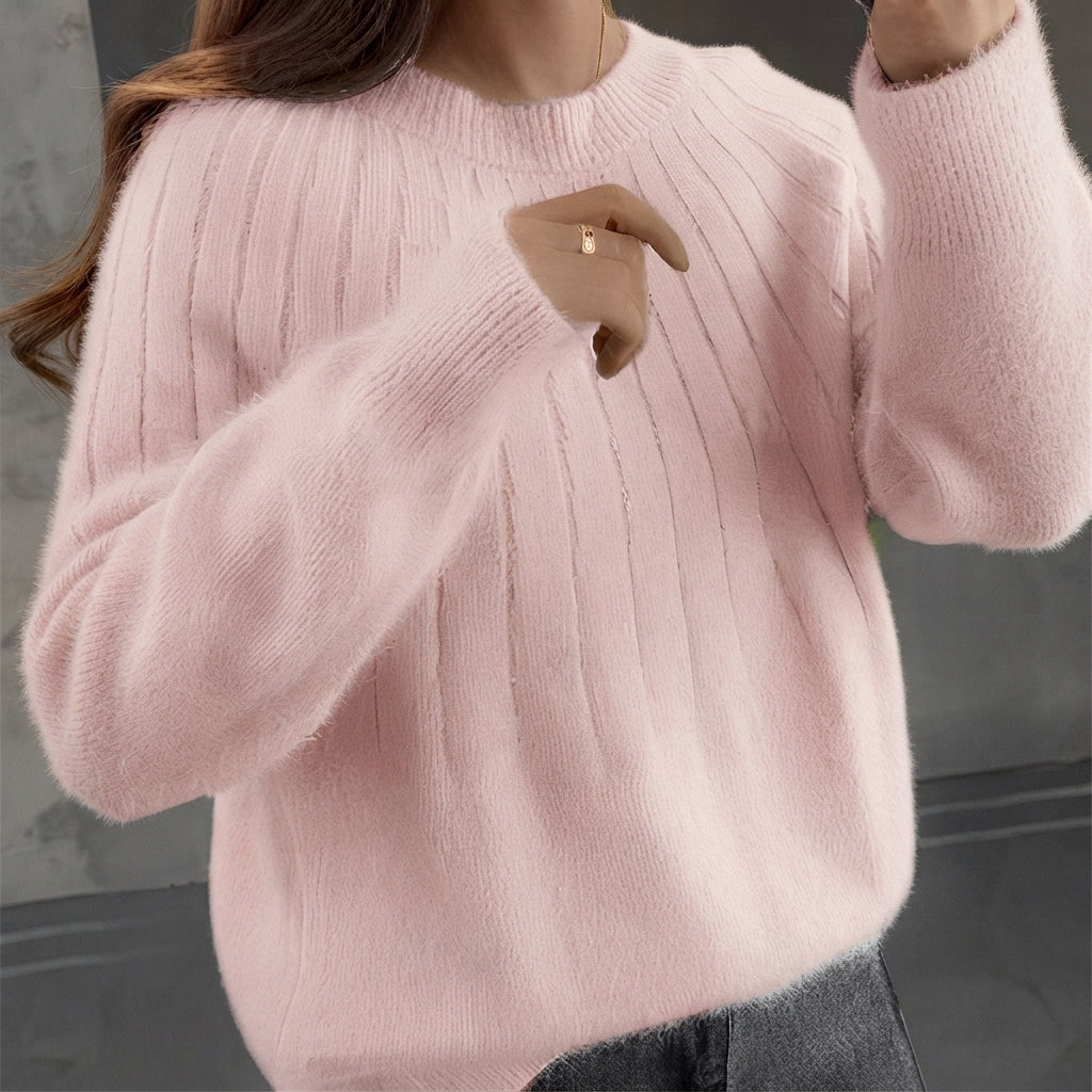 Cornelia - Comfortable Sweater