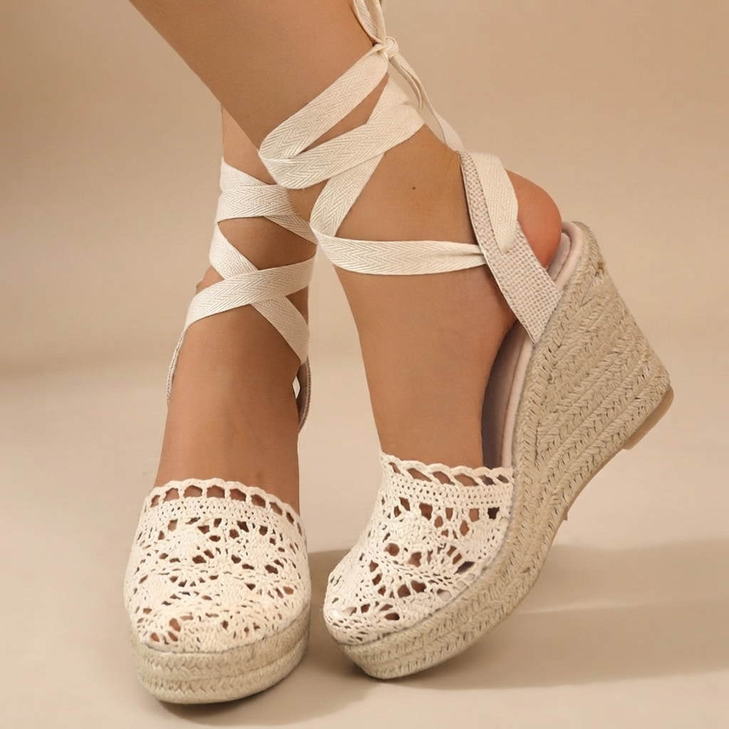 Jeanede - Trendy Wedge Heel Lace-Up Sandals