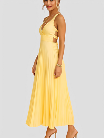 Anjanae - Chic Pleated V-Neck Dress