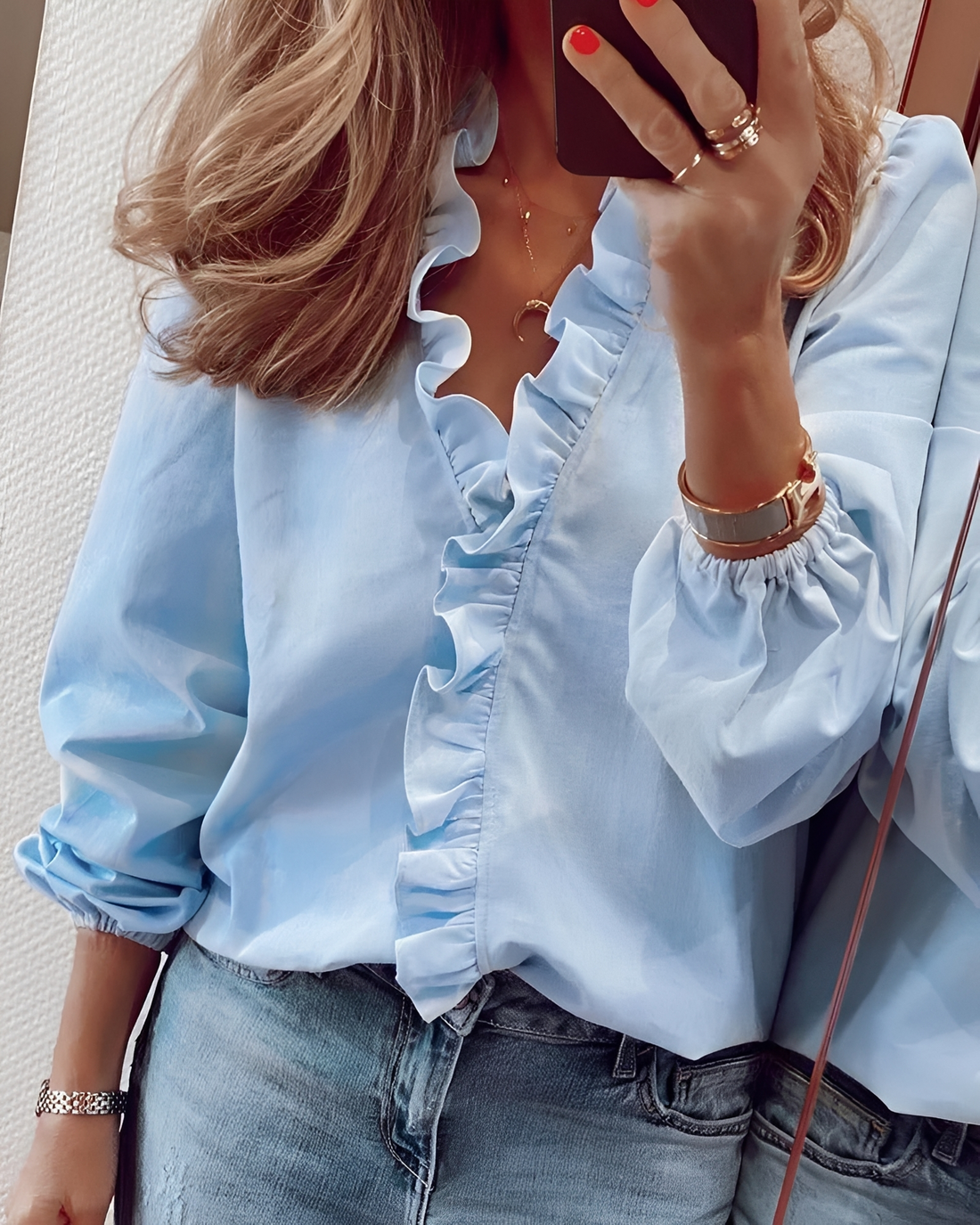 Sabrina - Sophisticated and Fashionable Blouse