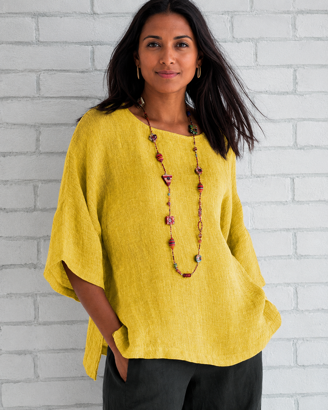 Natalina - Elegant Rounded Neck Blouse