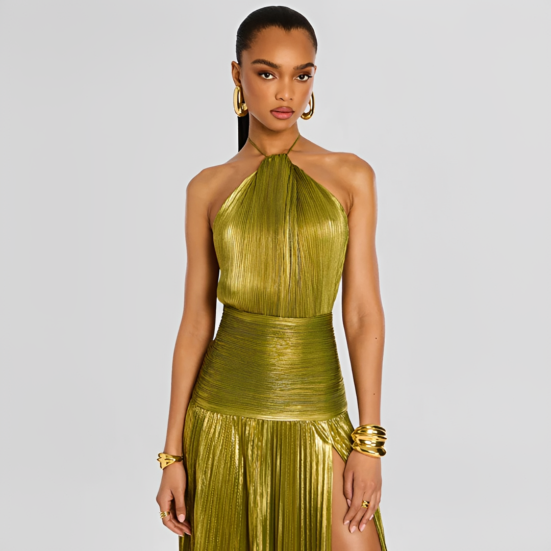 Naira - Stylish Pleated Slit Dress