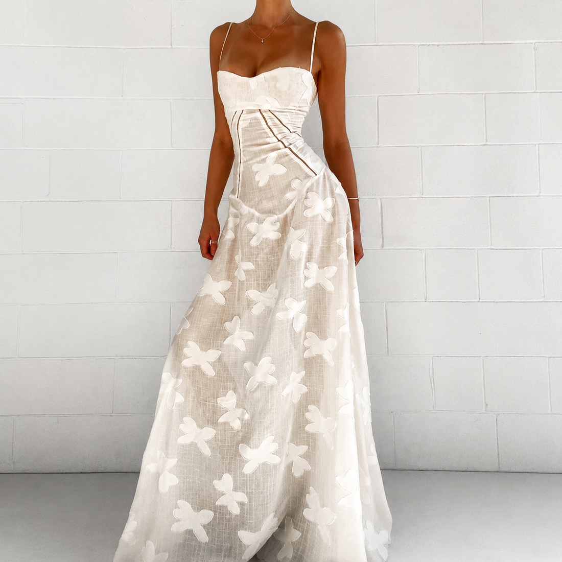 Sandra - Chic Slim Fit Maxi Dress