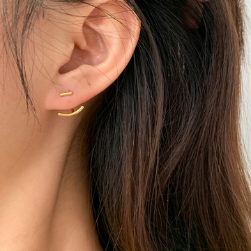 Hugger Bar Jacket Earring