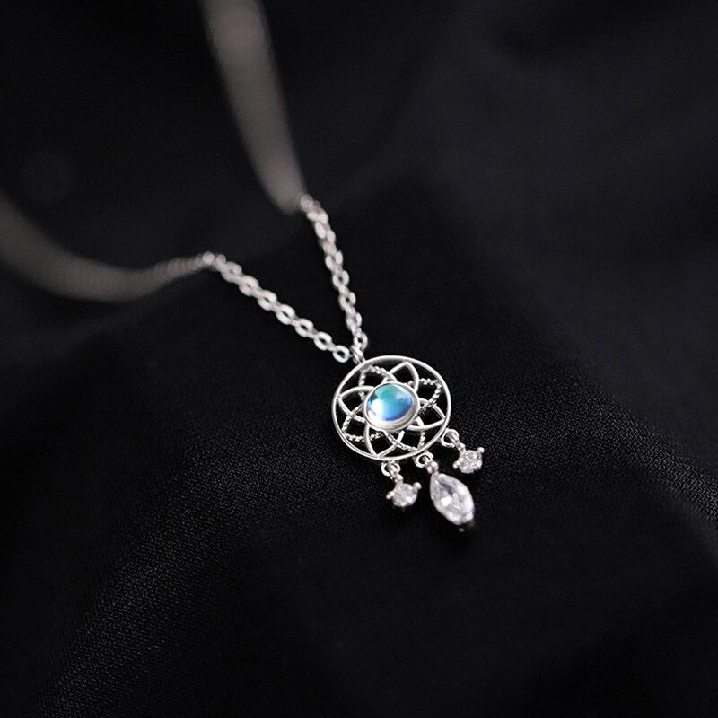 Arianne – Elegant dreamcatcher necklace