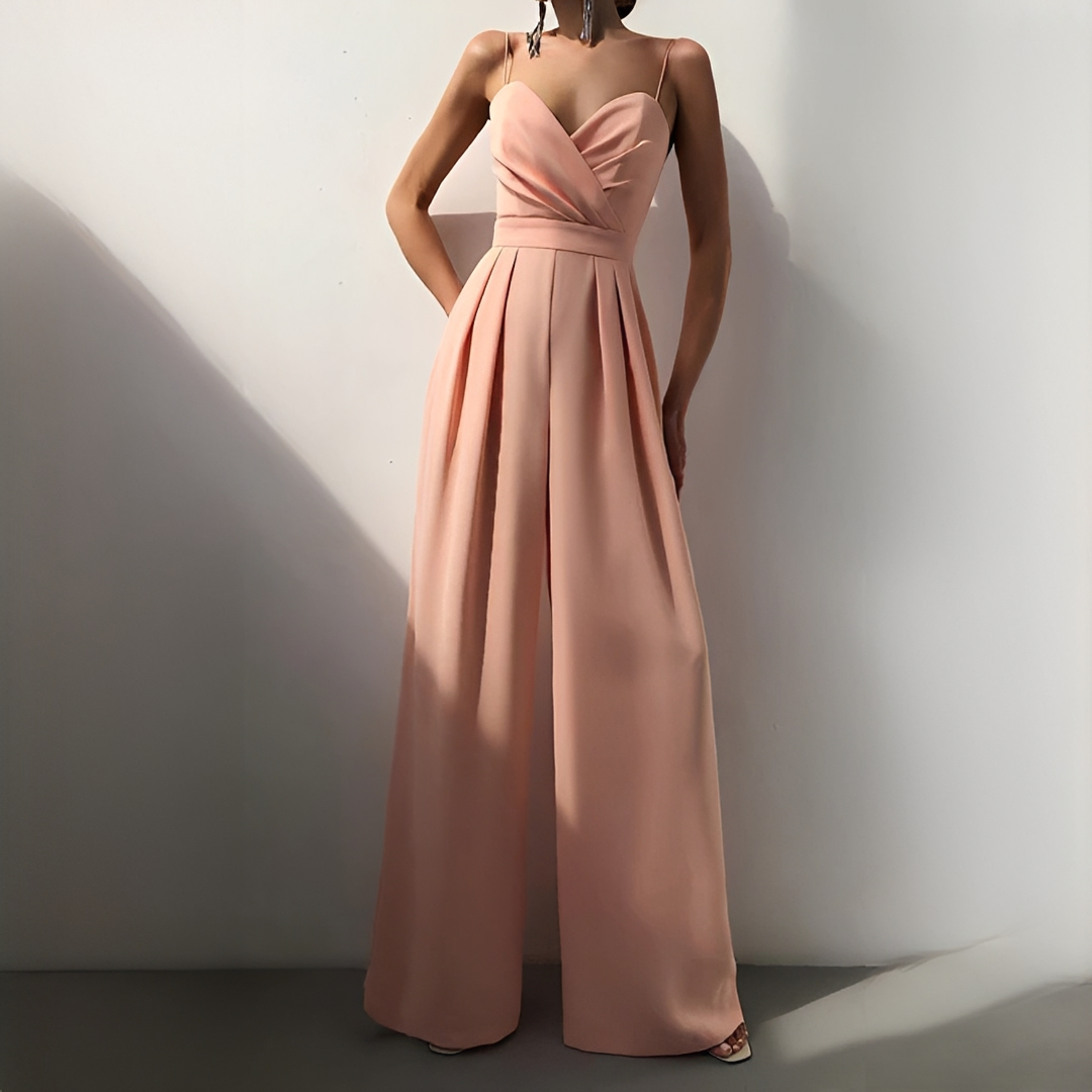 Quinnie - Elegant and chic women's jumpsuit