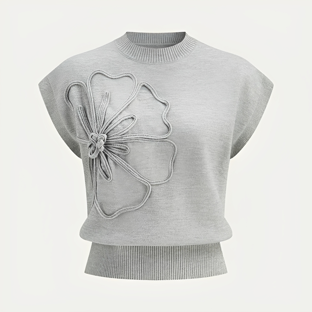 Jocelyn - Casual blouse with floral design