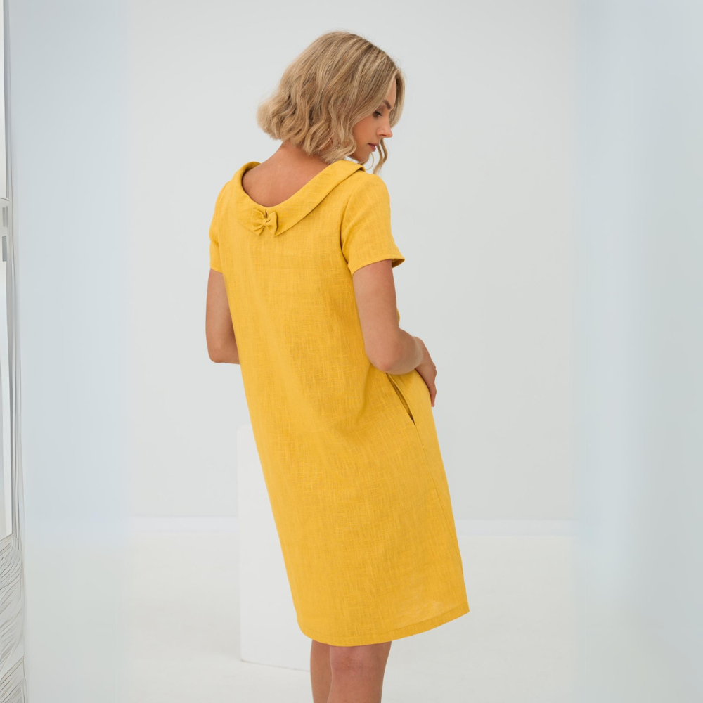 Lara - Elegant and stylish mini dress