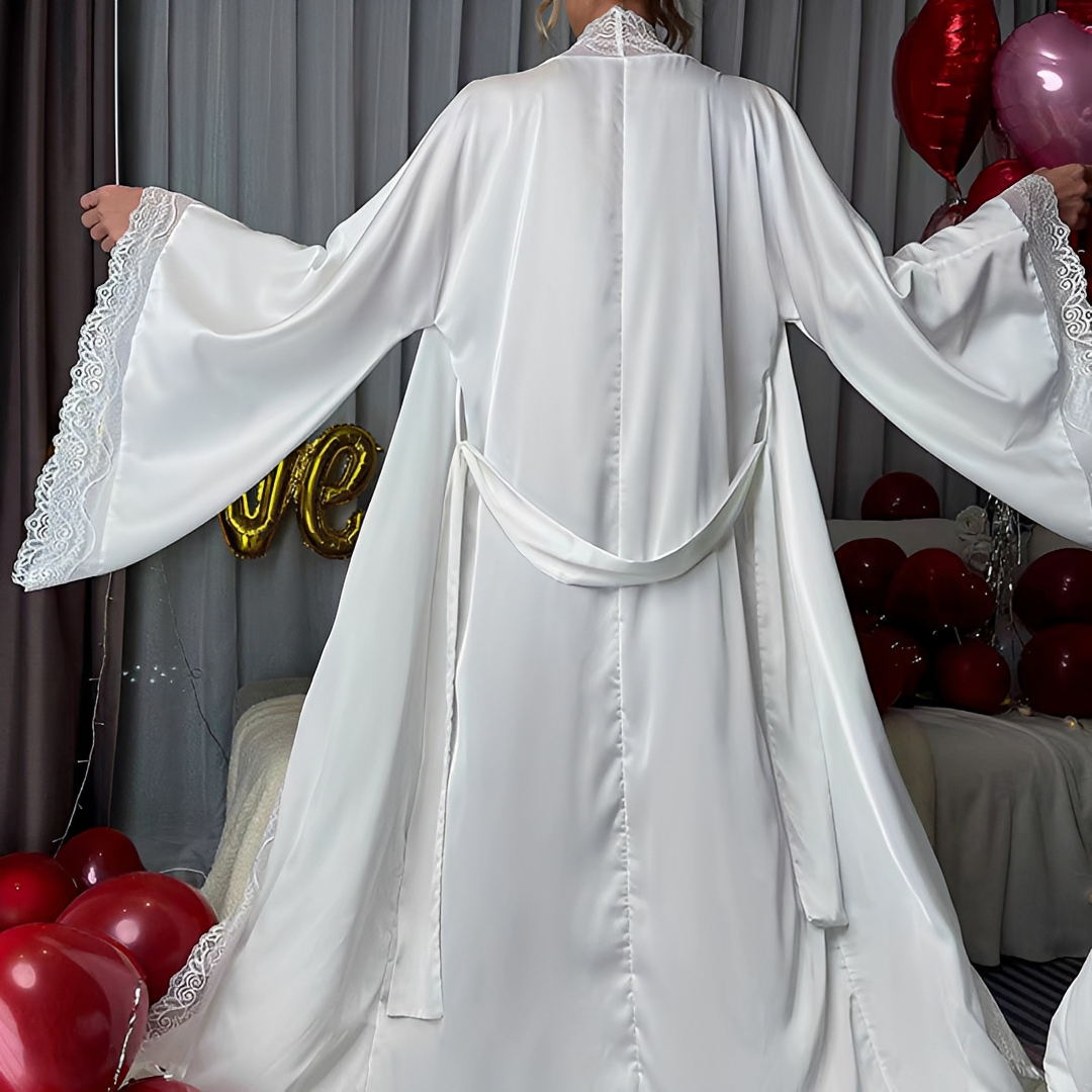 Joannah - Long lace dressing gown for women