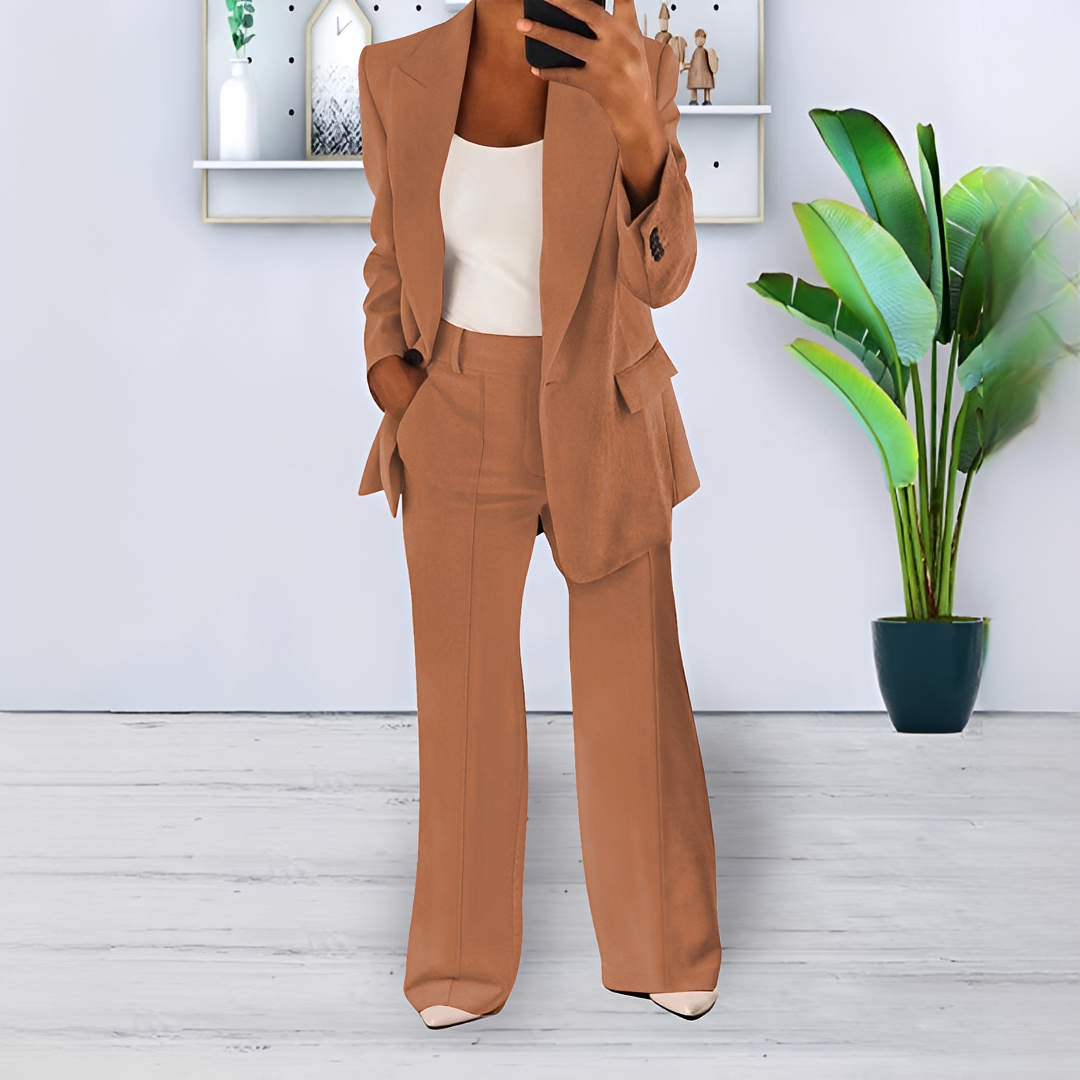Merrah - Fashionable women's set