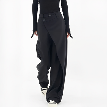 April - Fashionable wide-leg pants for women
