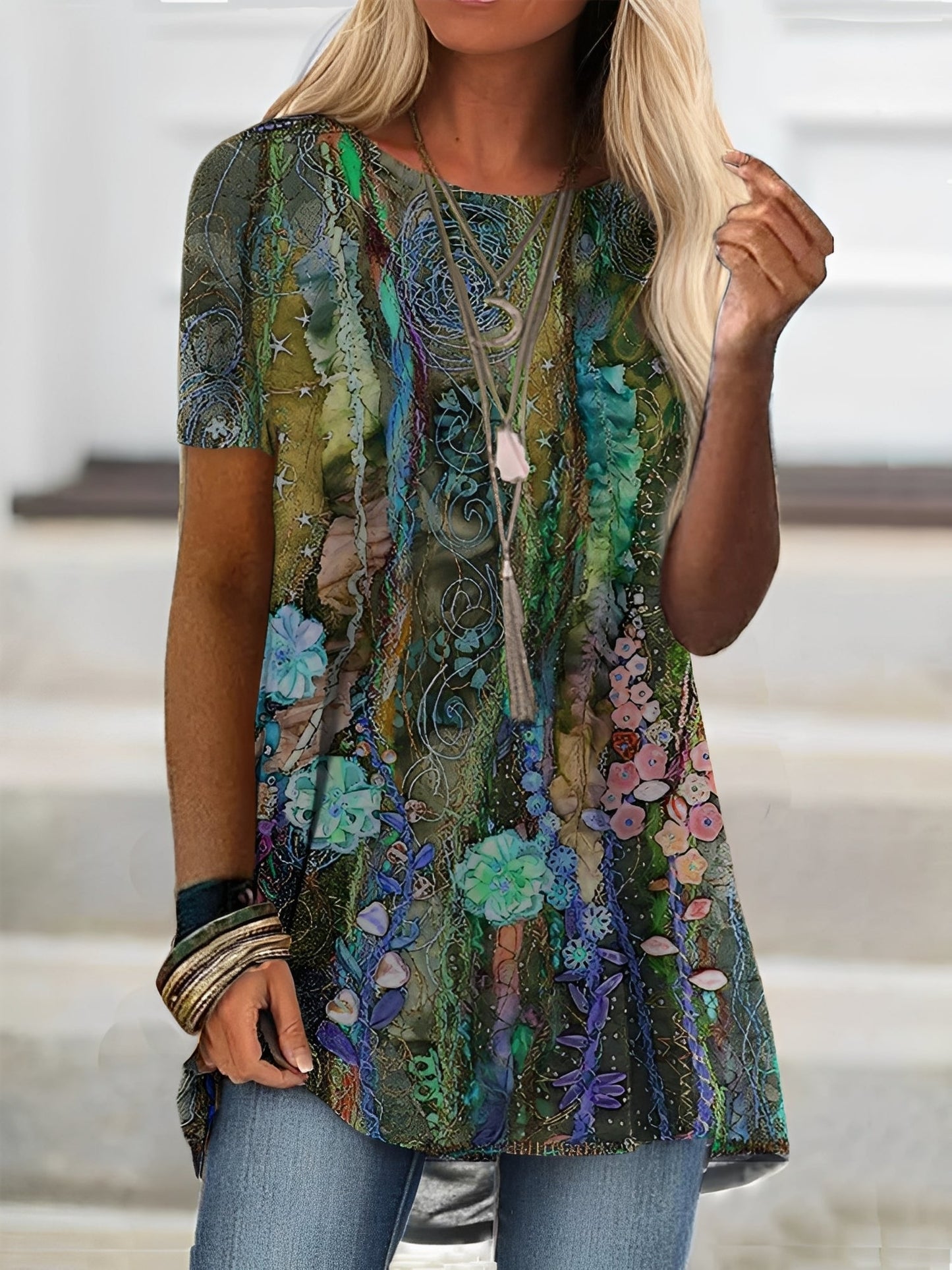 Rita - Stylish short-sleeve blouse for women