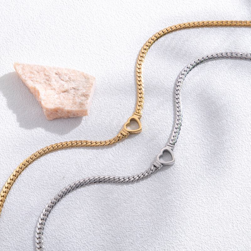 Hollow Heart Gold Bracelet - Open Heart Bracelet