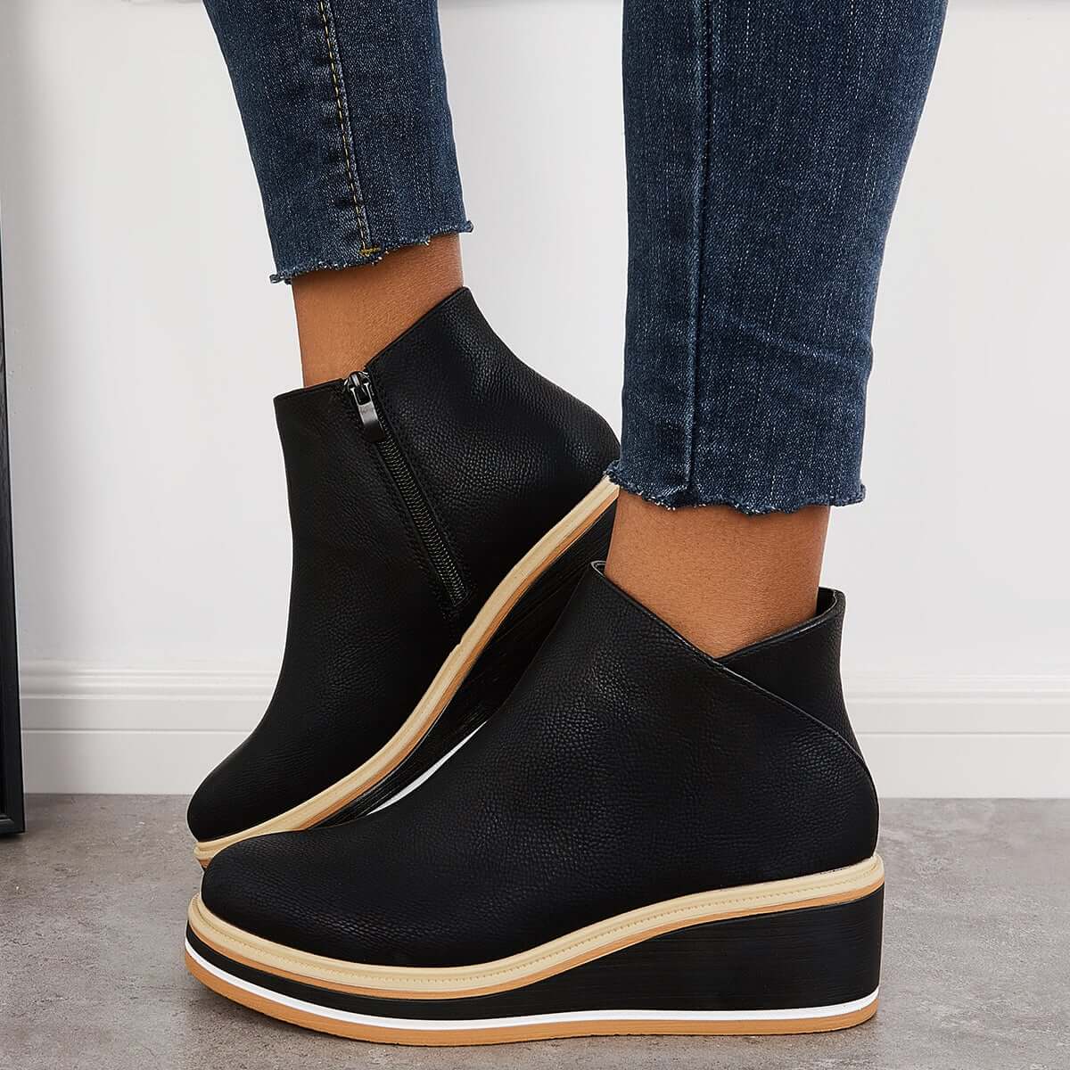 Nikkole - Stylish zippered boots for women