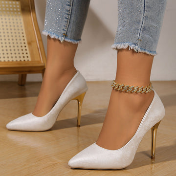 Frances - Sophisticated Pumps with Golden Heel