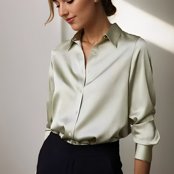 Carlette - Fashionable Blouse