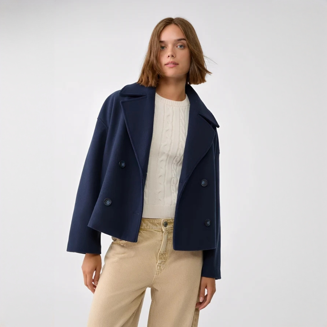 Claire - Elegant and Warm Jacket