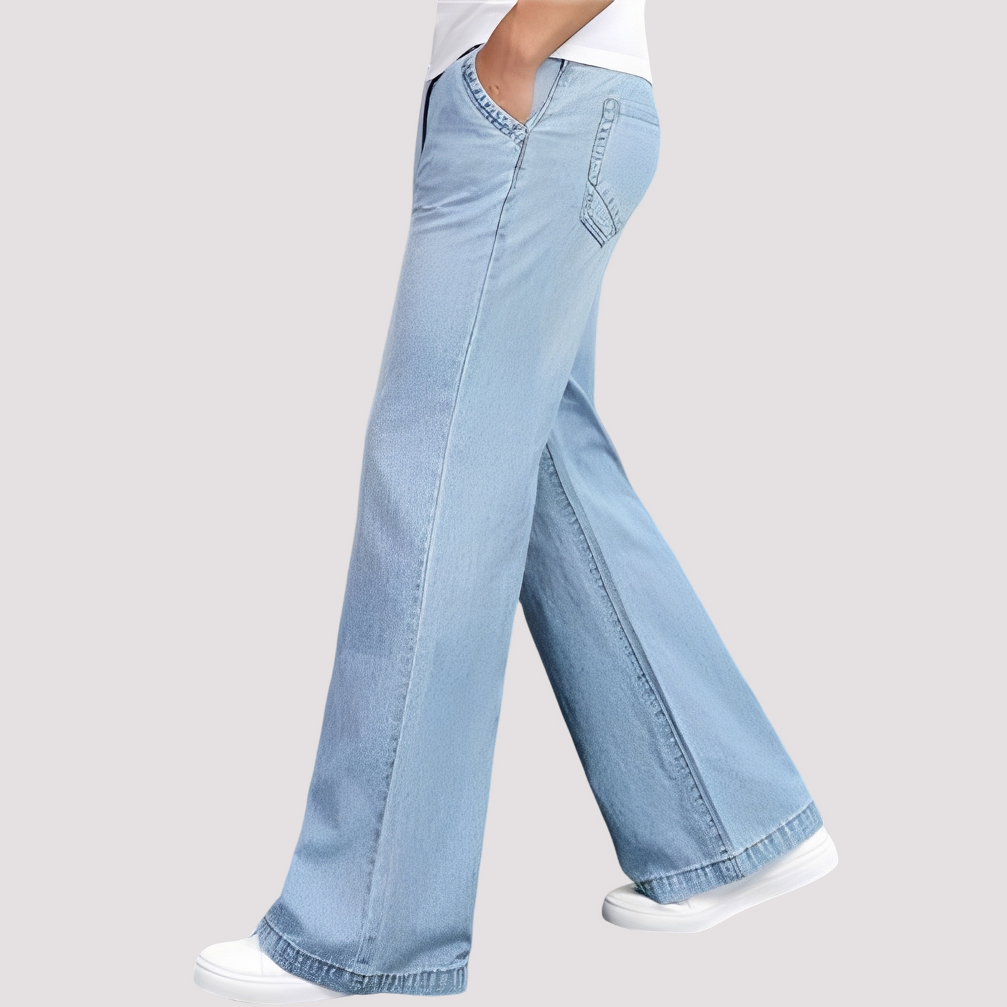 Hazel - Women's straight-cut jeans with flared leg