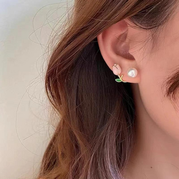 Tulip Pearl Earrings - Violet Flower Pearl Earrings