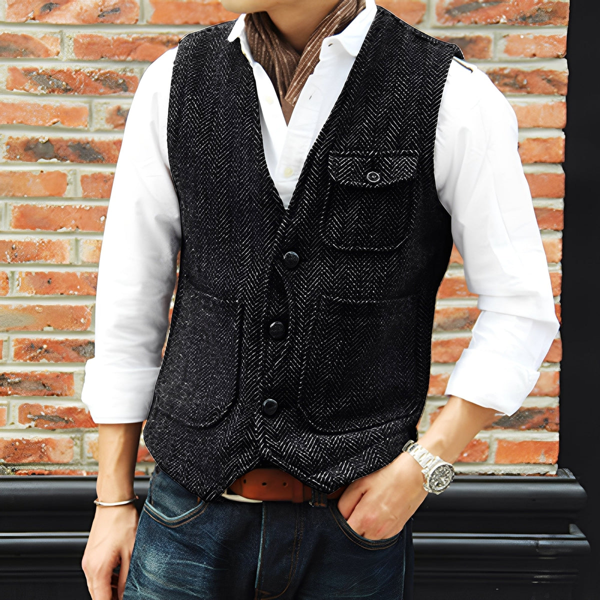 Matthew - Classic and robust vest