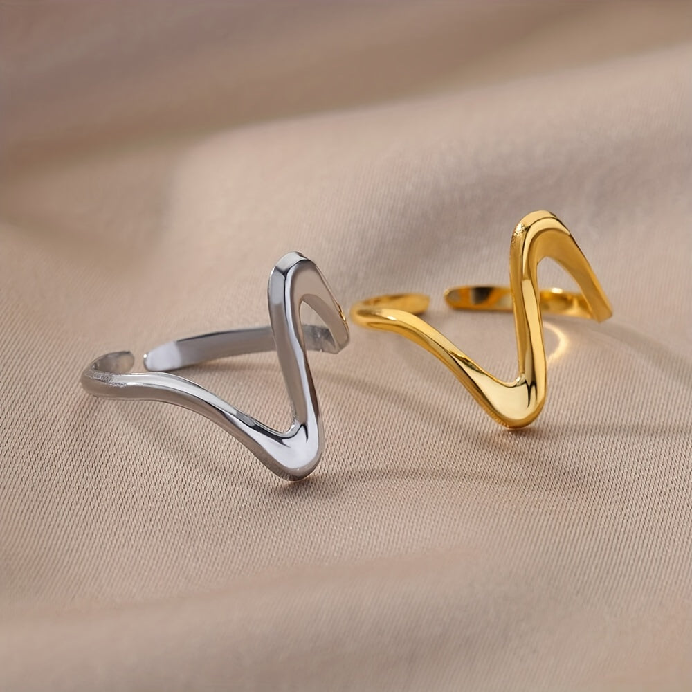 Rea – Adjustable Manchera Ring in Modern Style