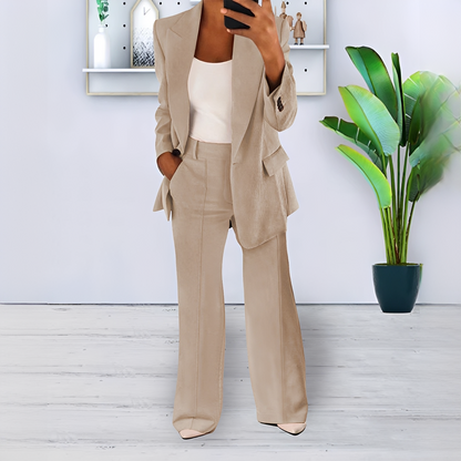 Merrah - Fashionable women's set