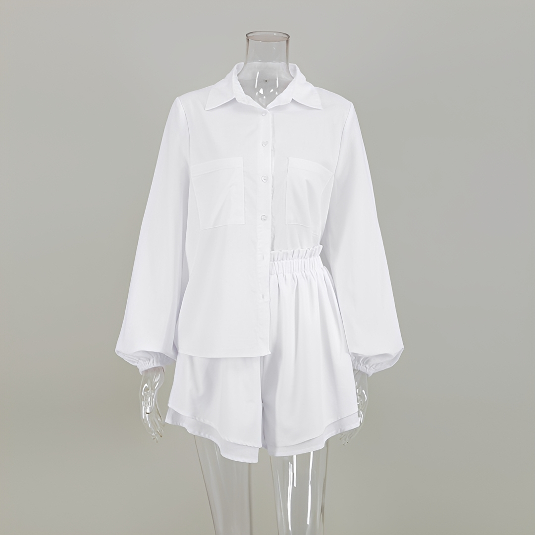Larnie - Fashionable top and shorts set
