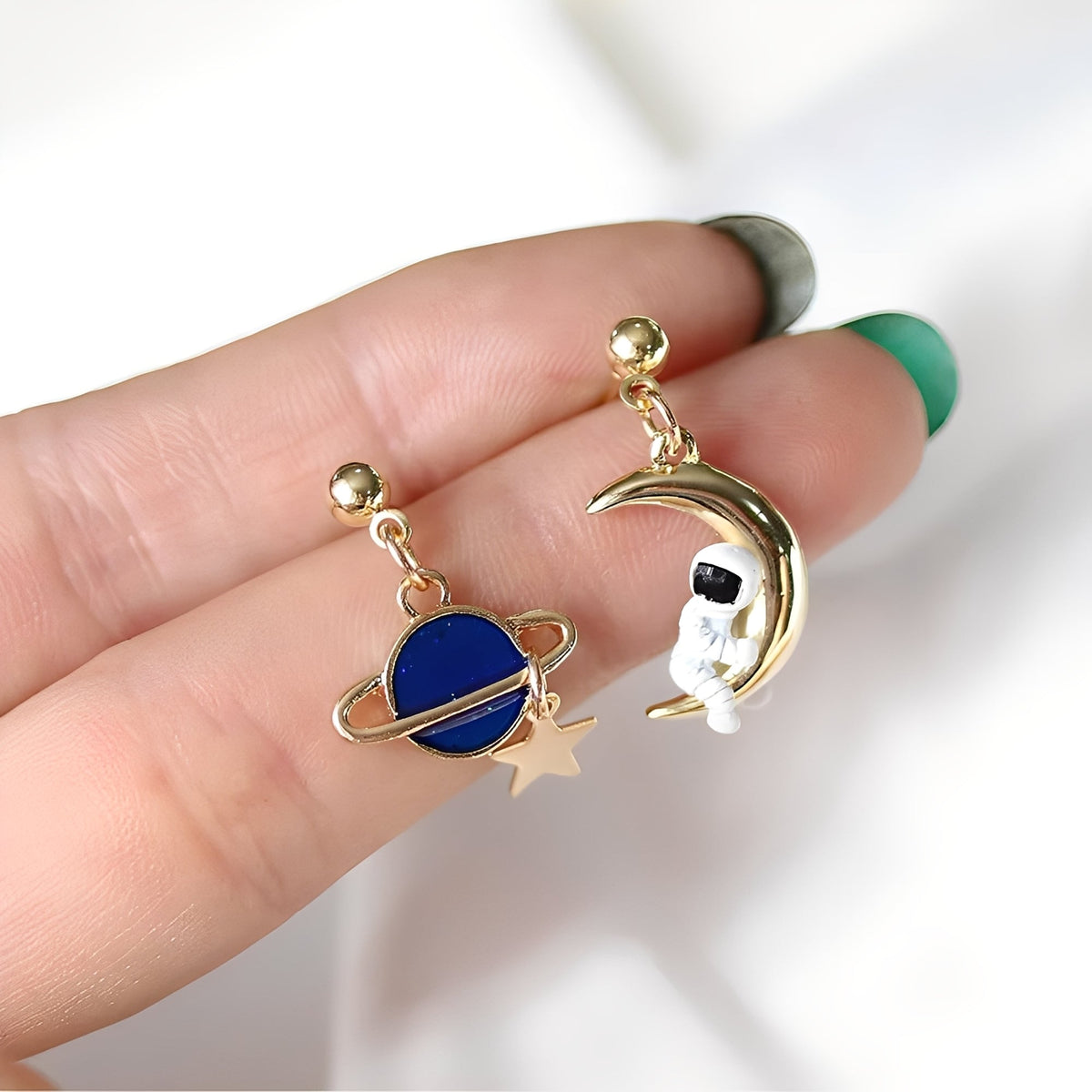 Moon – Astronaut and Planet Earrings