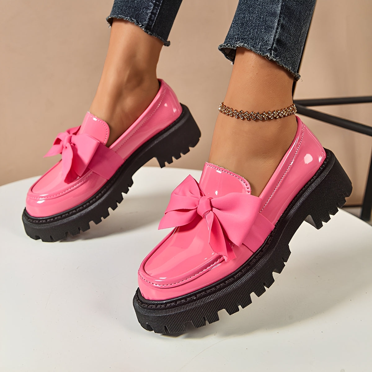 Yasir - Timeless Loafers with Bow Accent