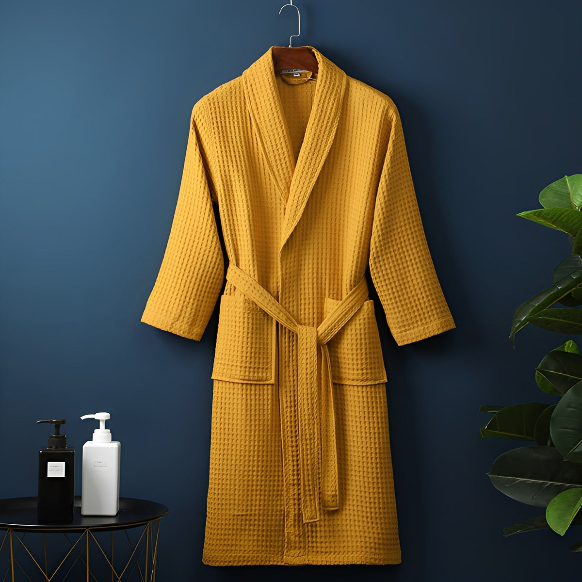 Dunstan - Free male bathrobe for daily relaxation