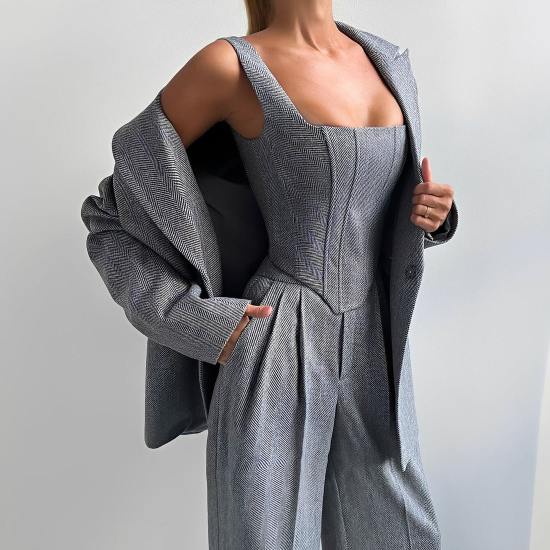 Madeline - Elegant three-piece blazer set for women