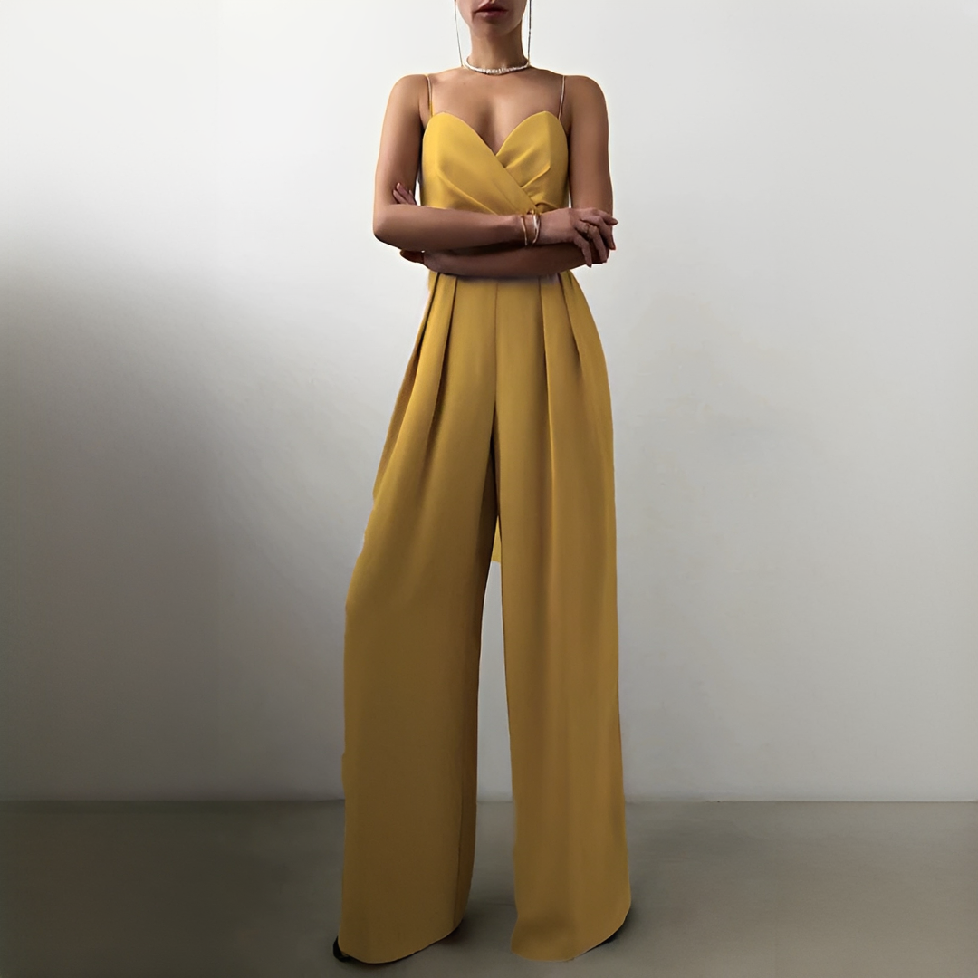 Quinnie - Elegant and chic women's jumpsuit