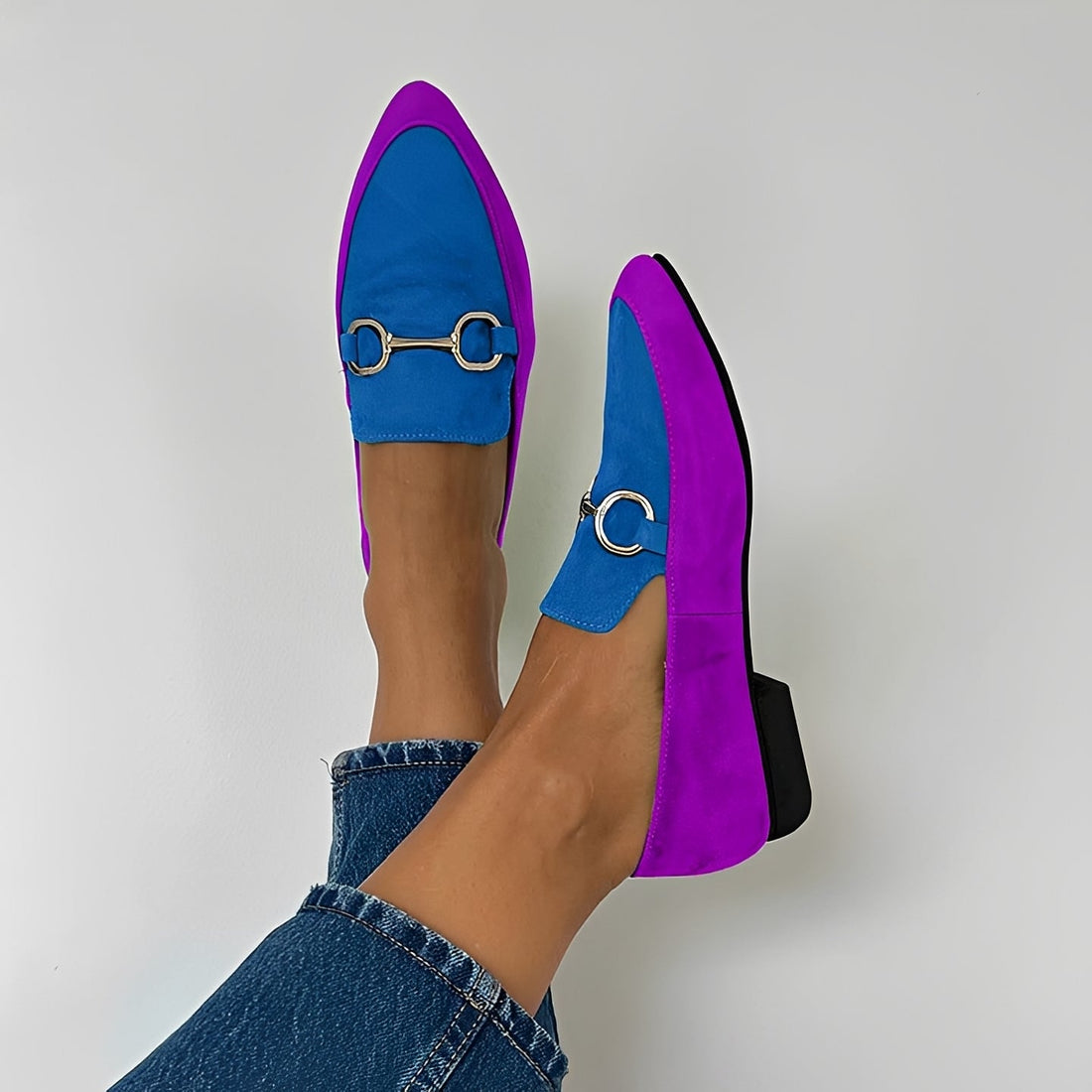 Vinnie - Stylish Vibrant Pointed Loafers